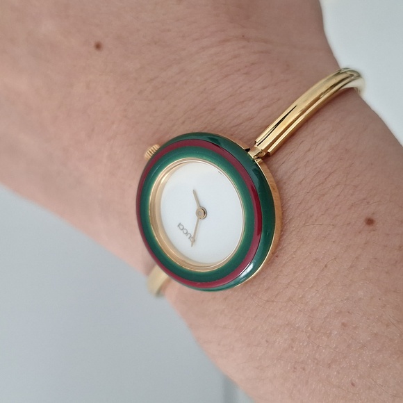 Gucci Women's Gold Watch with Colorful Bezels - Picture 7 of 8
